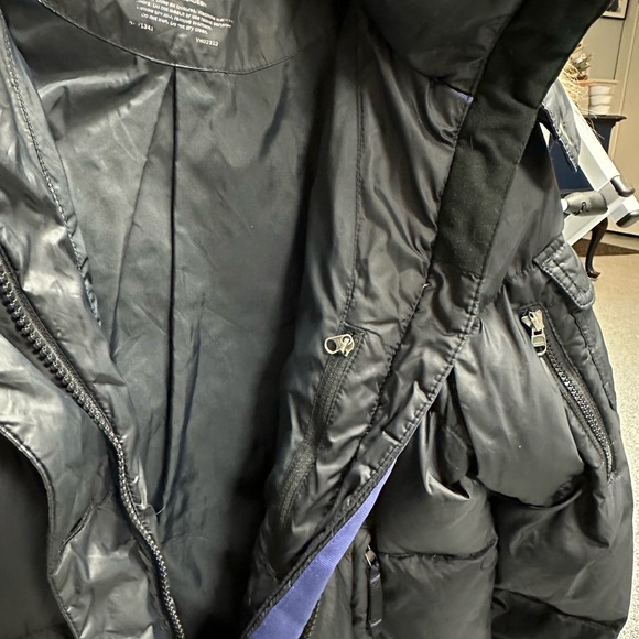 Winter jacket - Picture 4 of 6